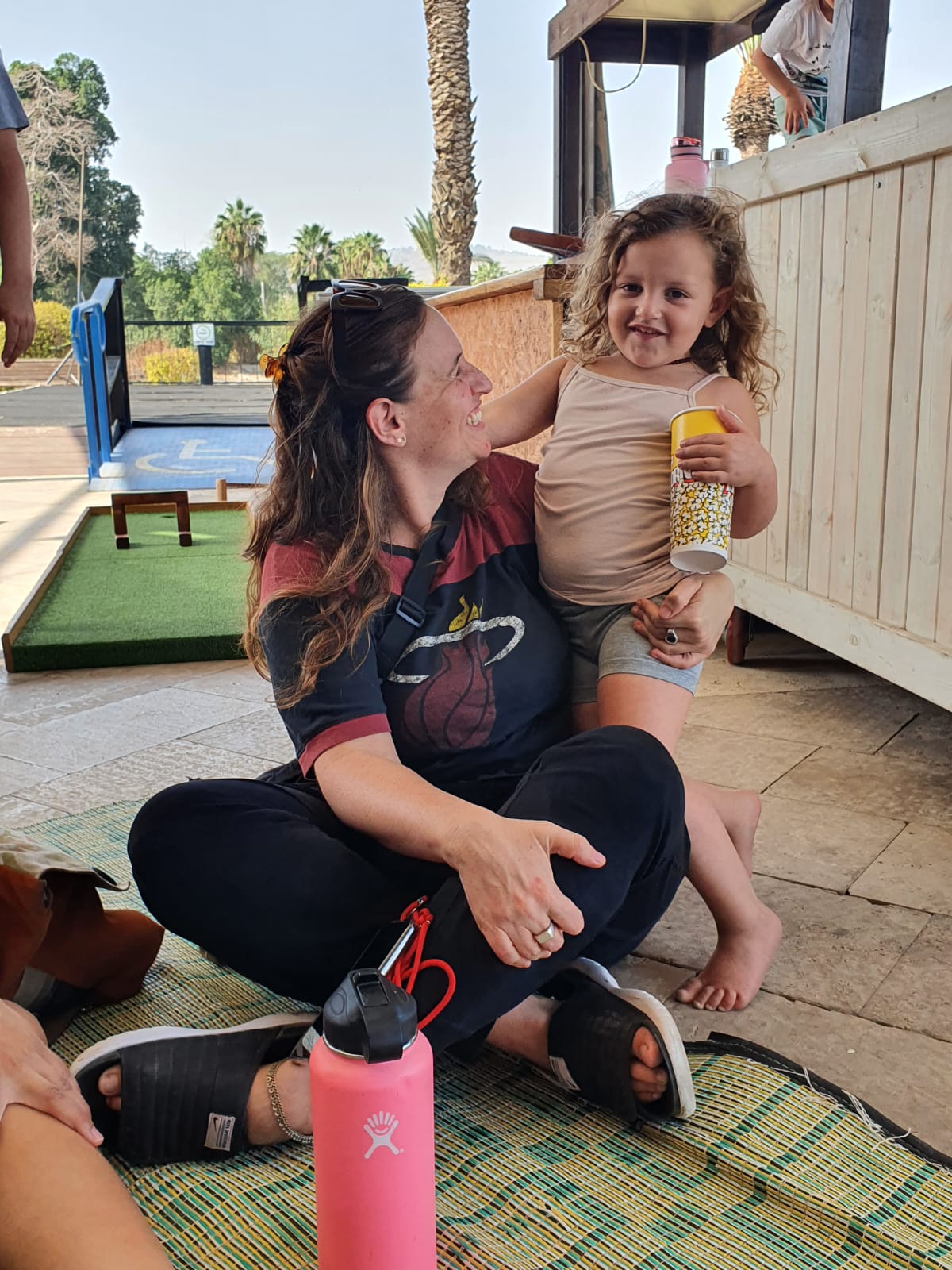 מפגש קהילתי בבית גבריאל יום ג  24-10 - צילום נופית אלון   כרמל ורני אגסי.jpg