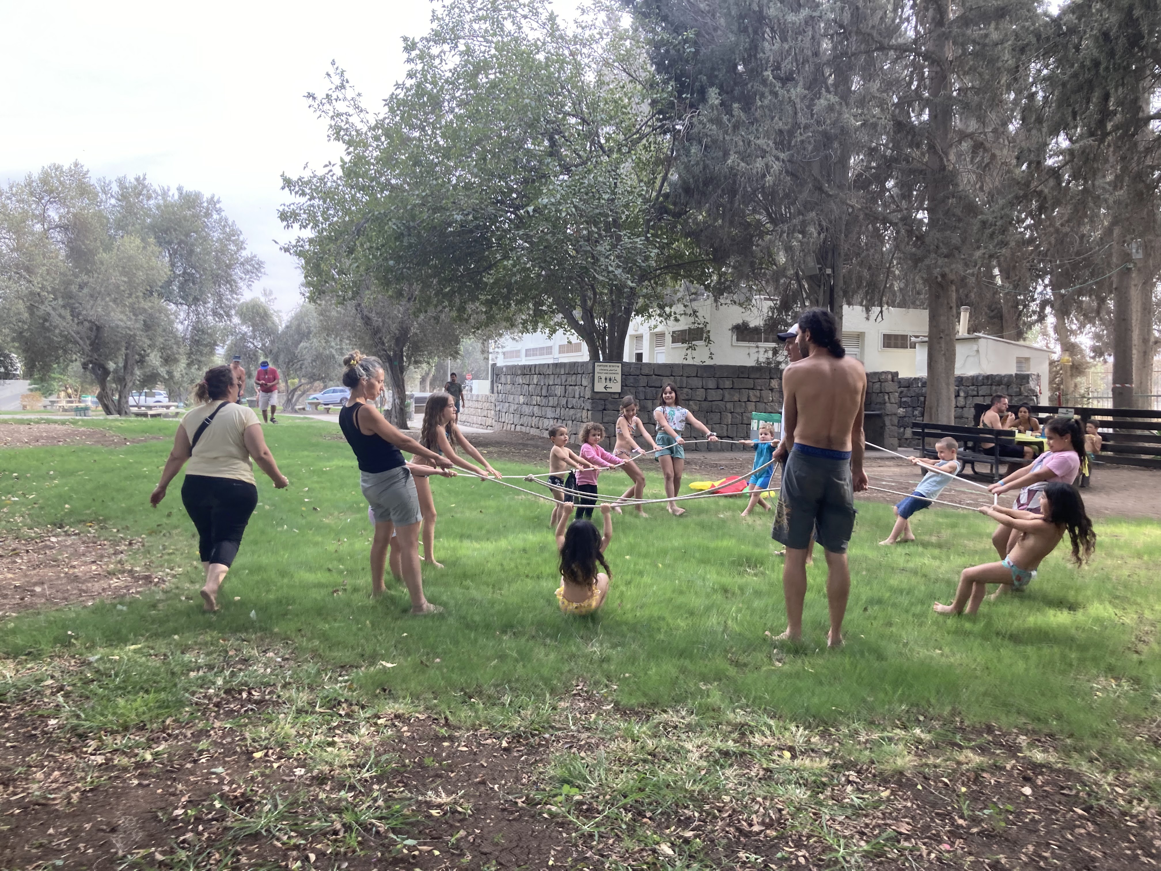 מפגש קהילתי בסחנה צילמו סיוון סעדיה ומאור הורוביץ  10-11-2023 - 139.jpg