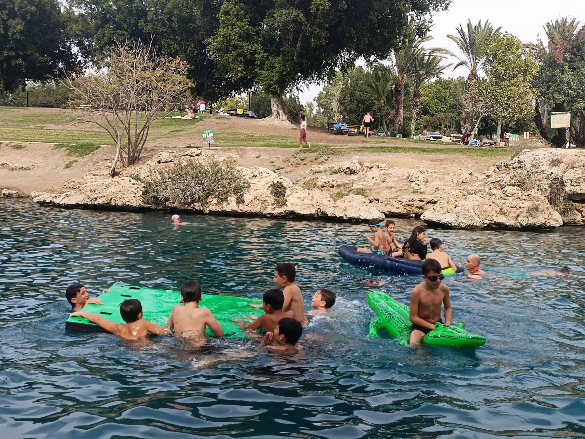 מפגש קהילתי בסחנה צילמו סיוון סעדיה ומאור הורוביץ  10-11-2023 - 22.jpg