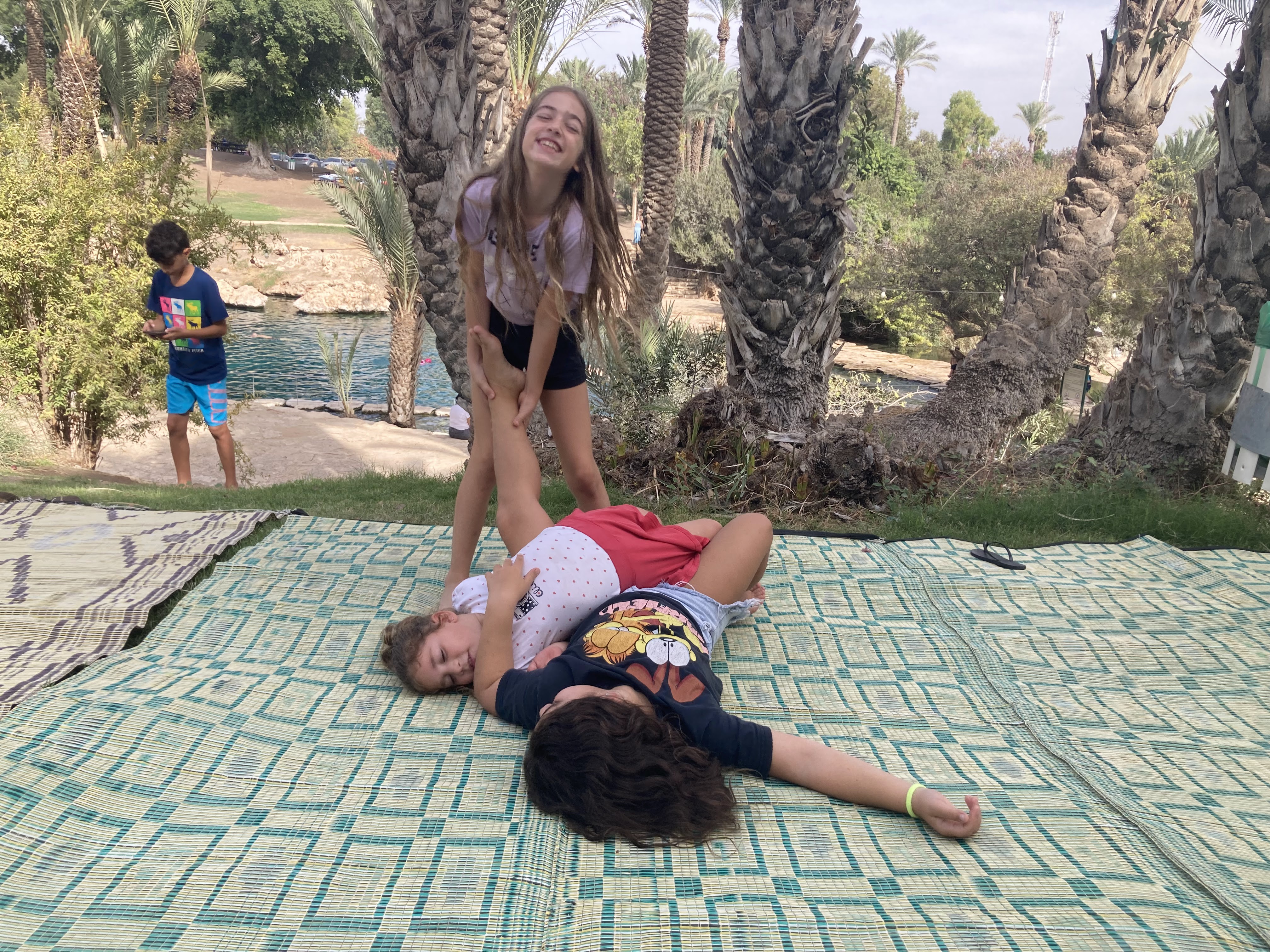 מפגש קהילתי בסחנה צילמו סיוון סעדיה ומאור הורוביץ  10-11-2023 - 43.jpg