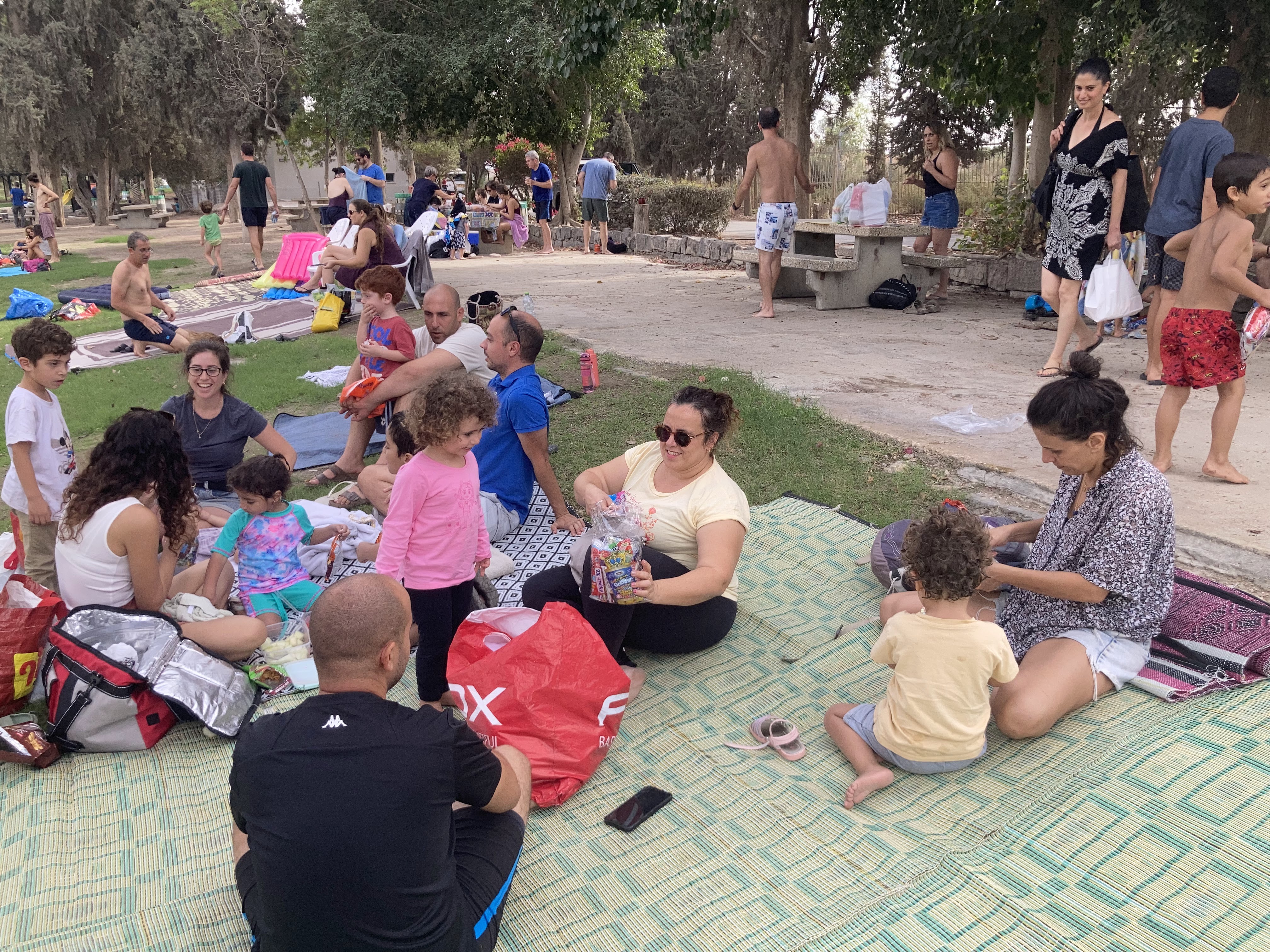 מפגש קהילתי בסחנה צילמו סיוון סעדיה ומאור הורוביץ  10-11-2023 - 49.jpg