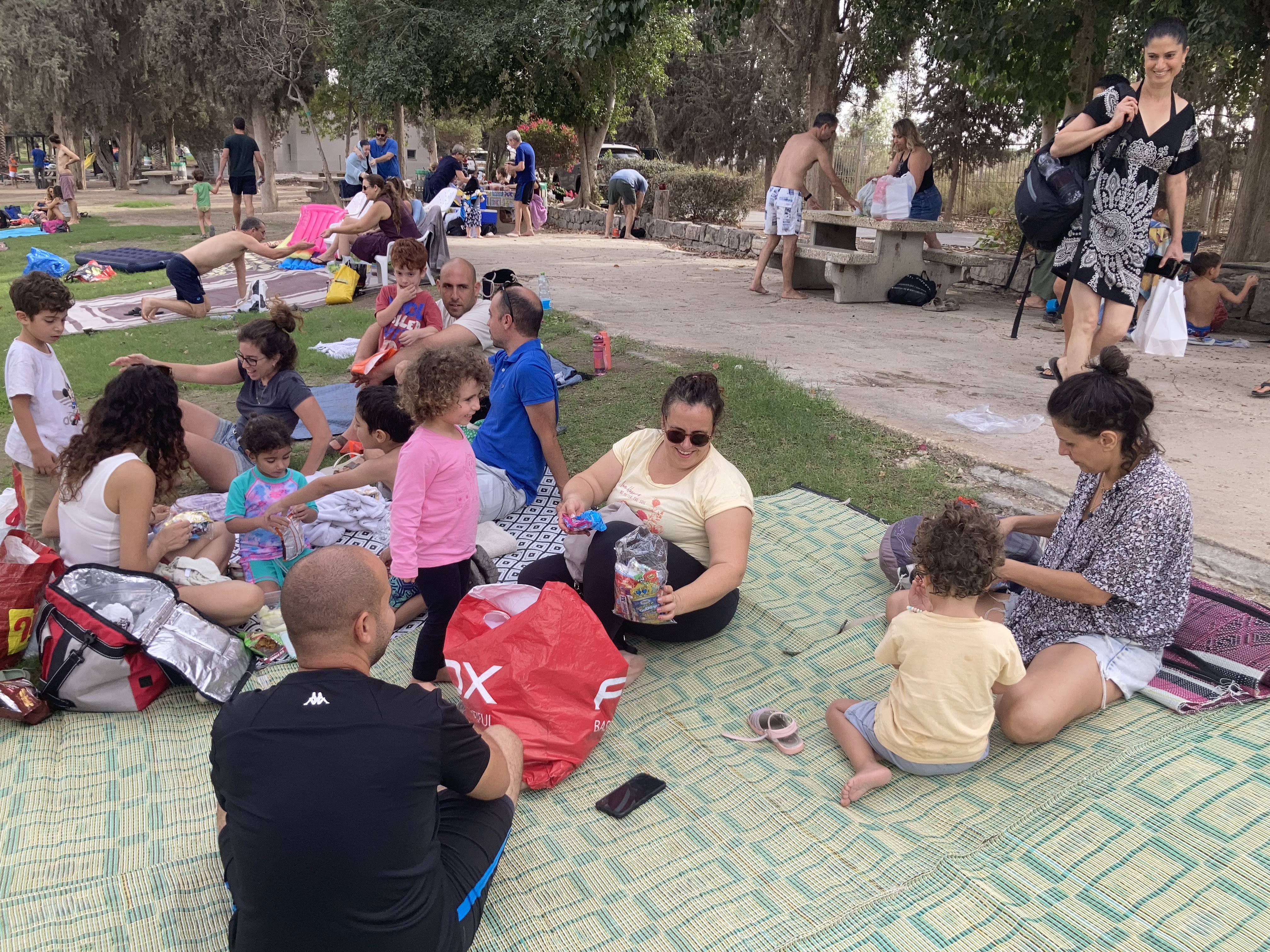 מפגש קהילתי בסחנה צילמו סיוון סעדיה ומאור הורוביץ  10-11-2023 - 50.jpg