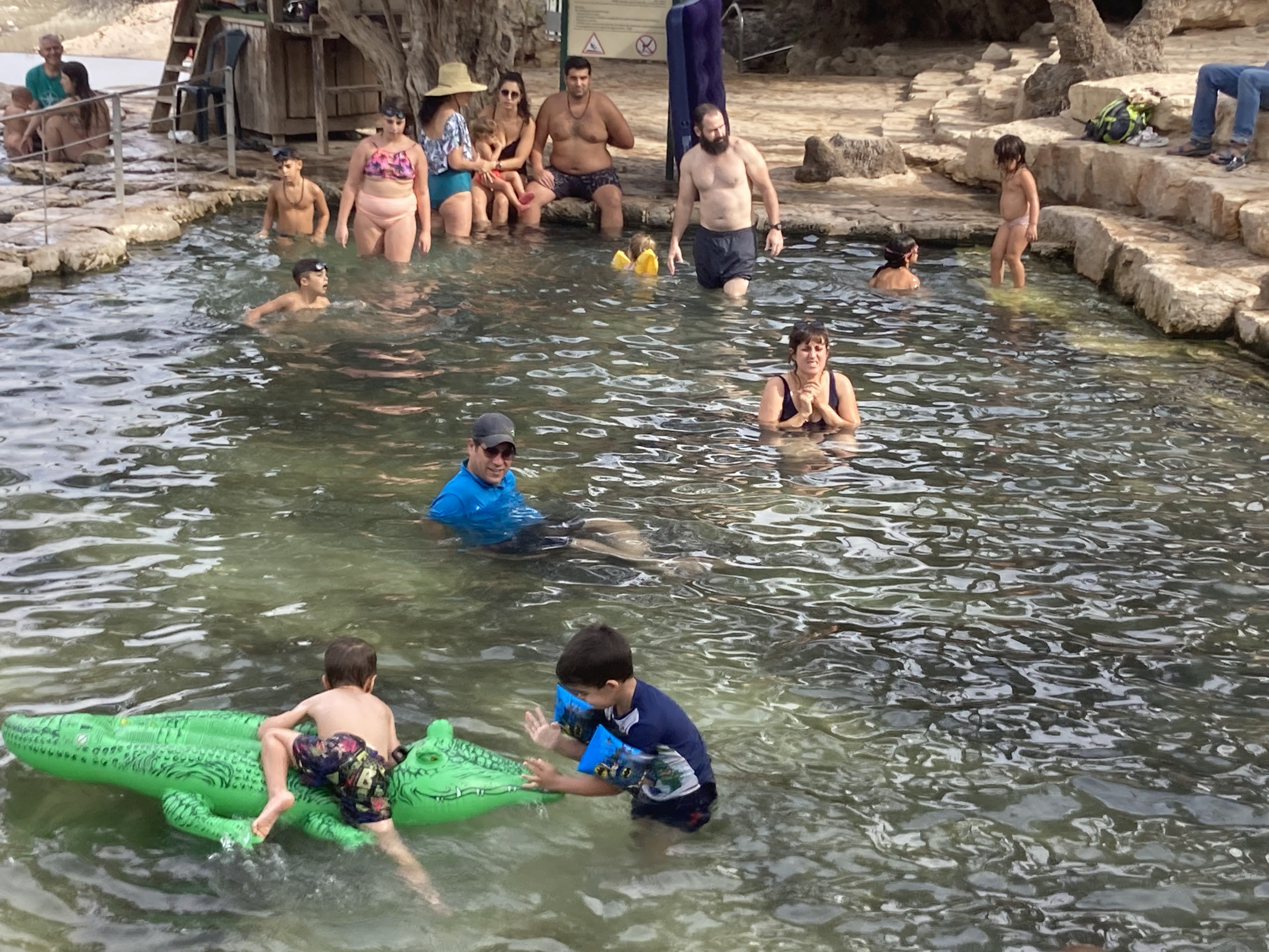 מפגש קהילתי בסחנה צילמו סיוון סעדיה ומאור הורוביץ  10-11-2023 - 66.jpg
