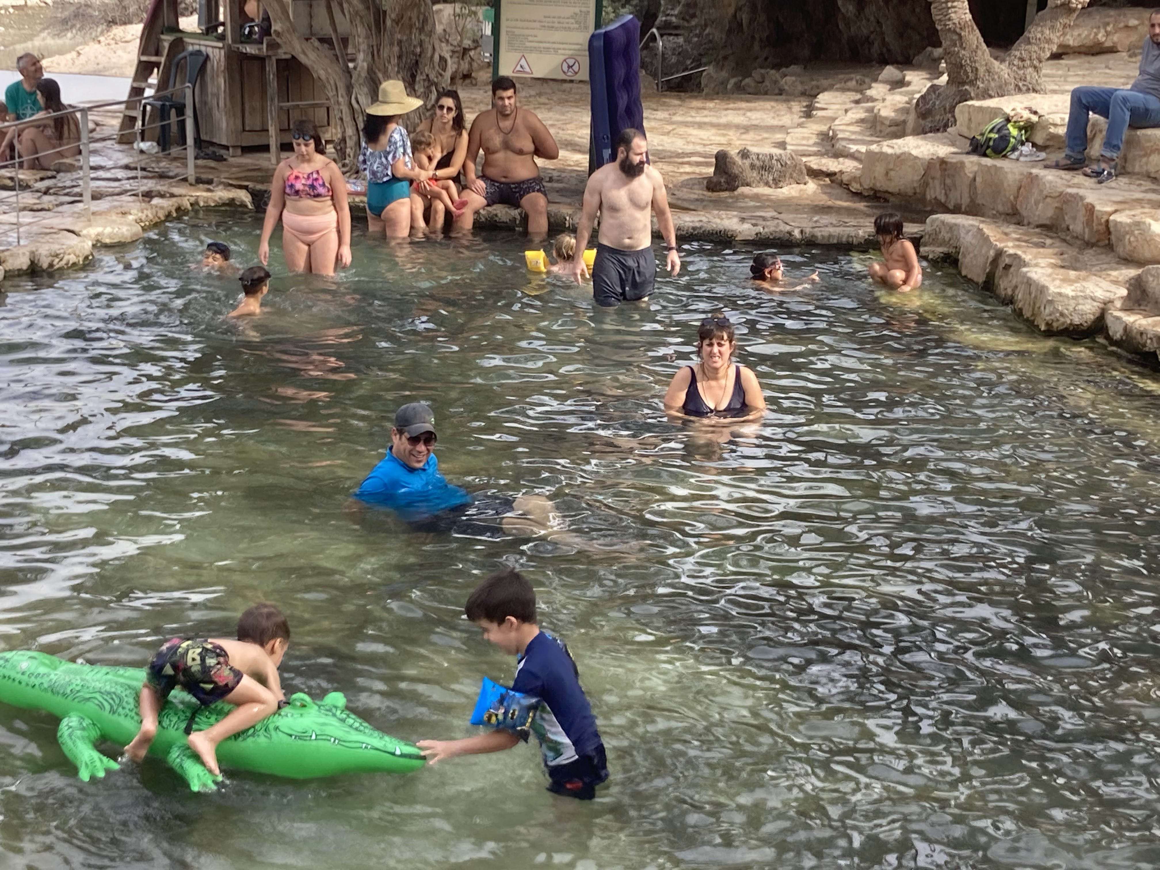 מפגש קהילתי בסחנה צילמו סיוון סעדיה ומאור הורוביץ  10-11-2023 - 67.jpg