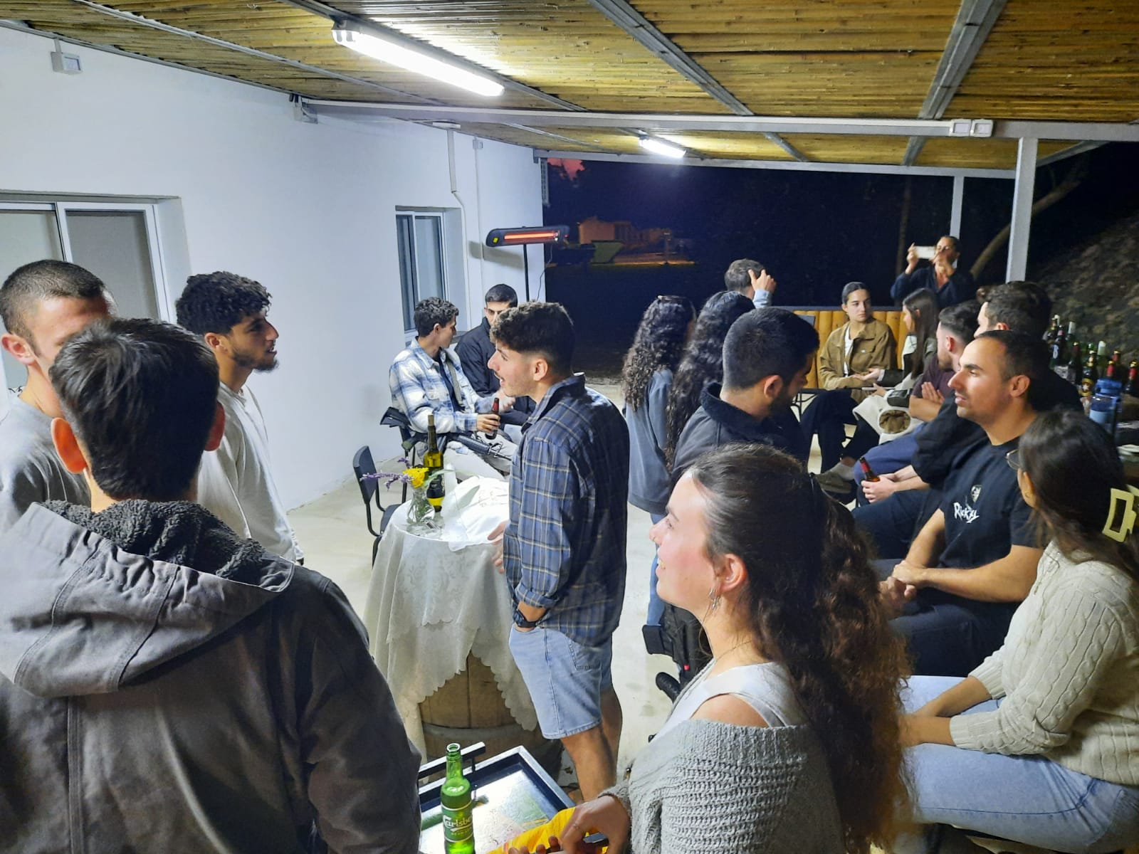 קבלת שבת ראשונה במרפסת החיילים - צילמו גילנית והילה זורע - 8.jpg