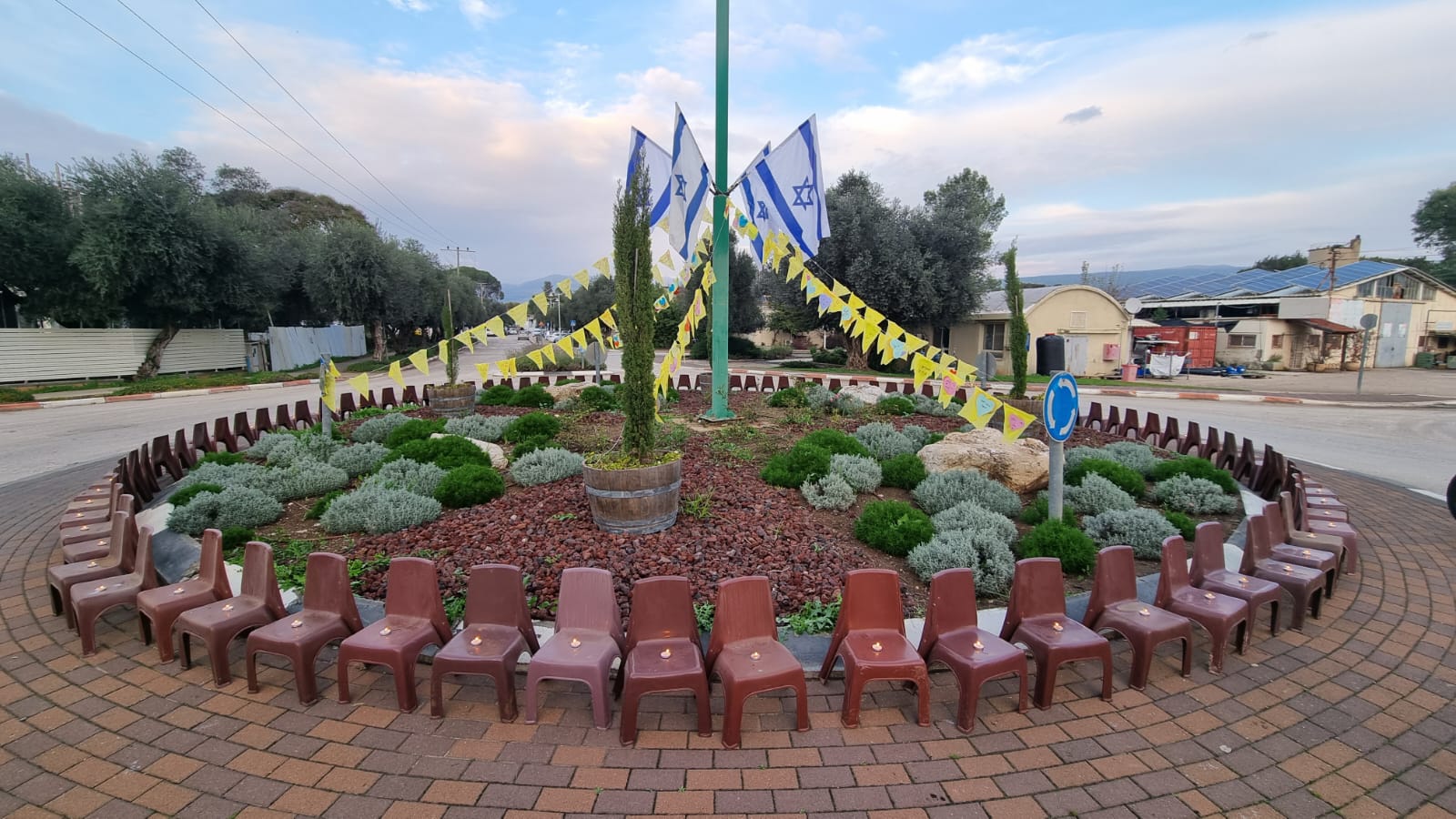 100 ימים בשבי החמס צילום מיטל לוטנר 2.jpg