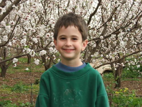 1006_חינוך - גן שיטה  מטעים בפריחה 2005 - 072.JPG