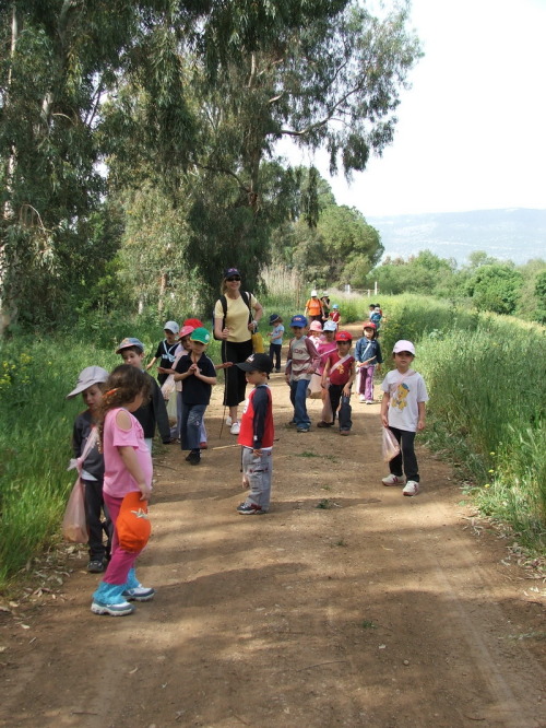 1017_חינוך - גן שיטה טיול לבניאס צפונית לקיבוץ 2005 - 116.JPG