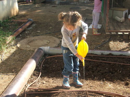 1094_חינוך - גן שיטה עם סבתא חוה שלזינגר - 2005 - 1236.JPG