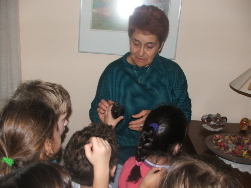 1107_חינוך - גן שיטה עם סבתא חוה שלזינגר - 2005 - 1271.JPG
