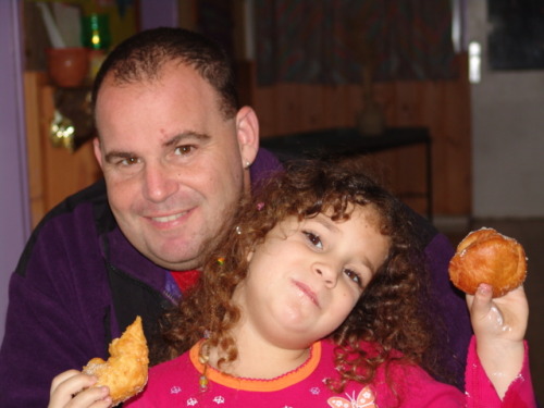 1148_חינוך - חג חנוכה - גן שיטה - 2004 - 72.JPG