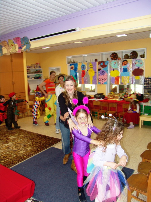1162_חינוך - פורים בגן שיטה יובל שחר 2005 022.jpg