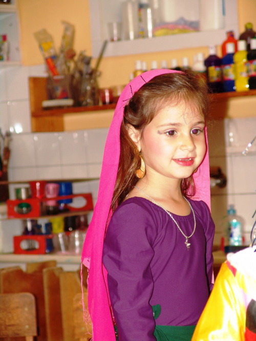 1167_חינוך - פורים בגן שיטה יובל שחר 2005 029.jpg