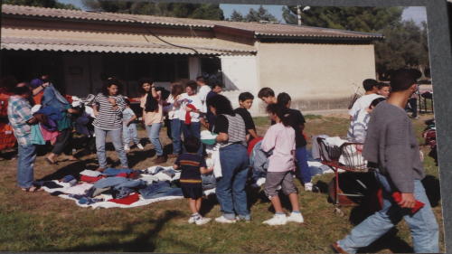11748_286. שוק בגדים משומשים .jpg