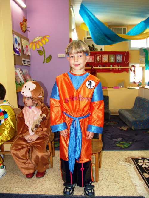 1177_חינוך - פורים בגן שיטה יובל שחר 2005 047.jpg