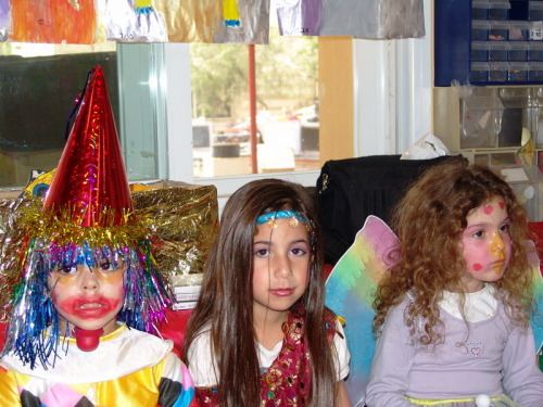 1190_חינוך - פורים בגן שיטה יובל שחר 2005 068.jpg