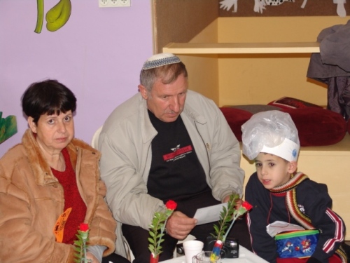 1246_חנוך - יום המשפחה בגן שיטה - 2005 - 094.jpg