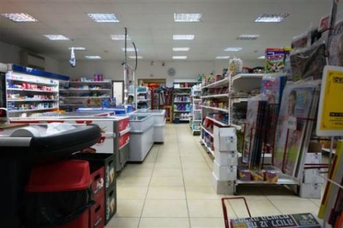 8641_12 2015 המינימרקט במקום חדר אוכל.jpg