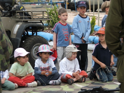 967_חינוך - ביקור גן שיטה בבסיס צבאי - 2005 - 309.JPG
