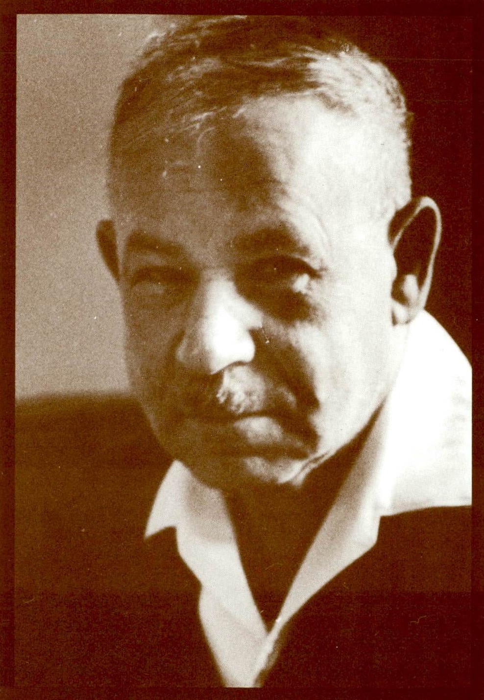 היימלר ינו - (אביו של אליהו טאוס)