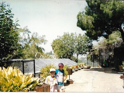 הדר-דובדבן אלבום 185 -10. דור וינמן ו- בספארי 1998.jpg