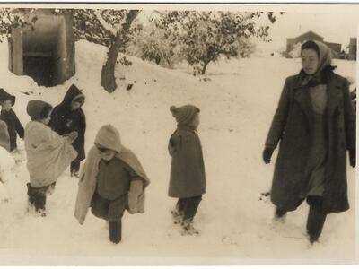 כלנית אלבום 3 - 1א. שלג חורף 1950.jpg
