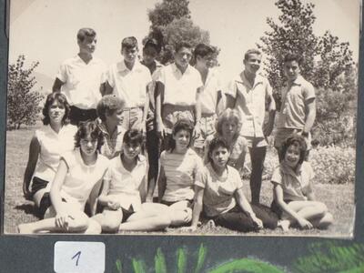 כלנית אלבום 4 - 1כלנית 1960.jpg