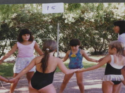 11764_15. שלי קציר הגננת מרקידה.jpg