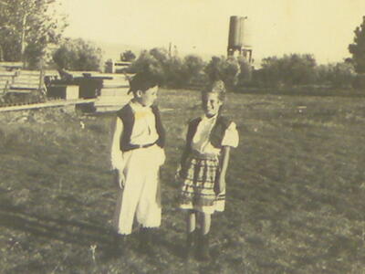 338_קב בולבול - ריקוד עמים מרים שלח 1951.jpg