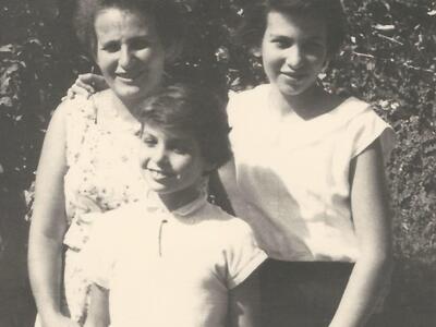 8611_יהודית אוסטרר שולי לאה 1958.jpg