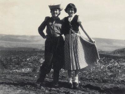 9977_5.  פורים 1957 שולי שרי- צילם אבי אוסטרר.jpg