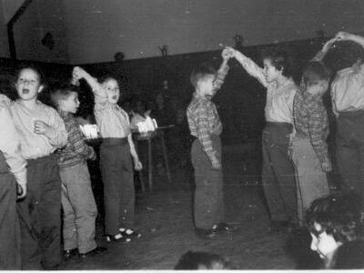 1956