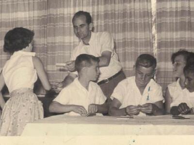 1959
