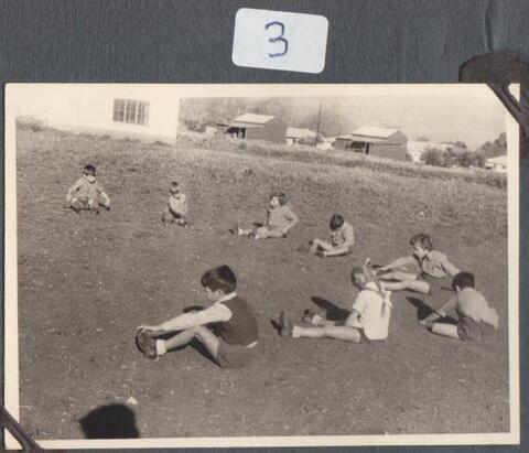כלנית אלבום 1 - 3 שיעור ספורט .jpg