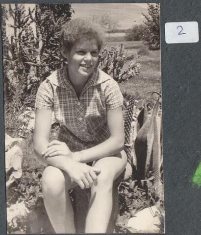 כלנית אלבום 4 - 2 דיני פרינץ (גוטפרוינד)1960 .jpg